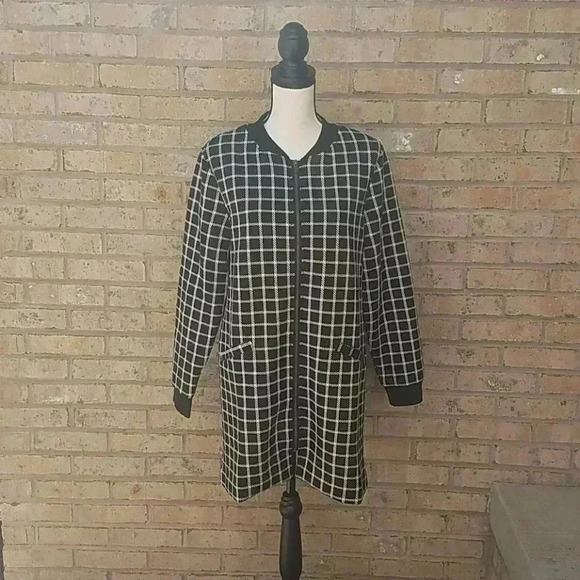Sanctuary City Coat Black and White‎ Check Pockets Collarless Size Medium NWT - Picture 4 of 14